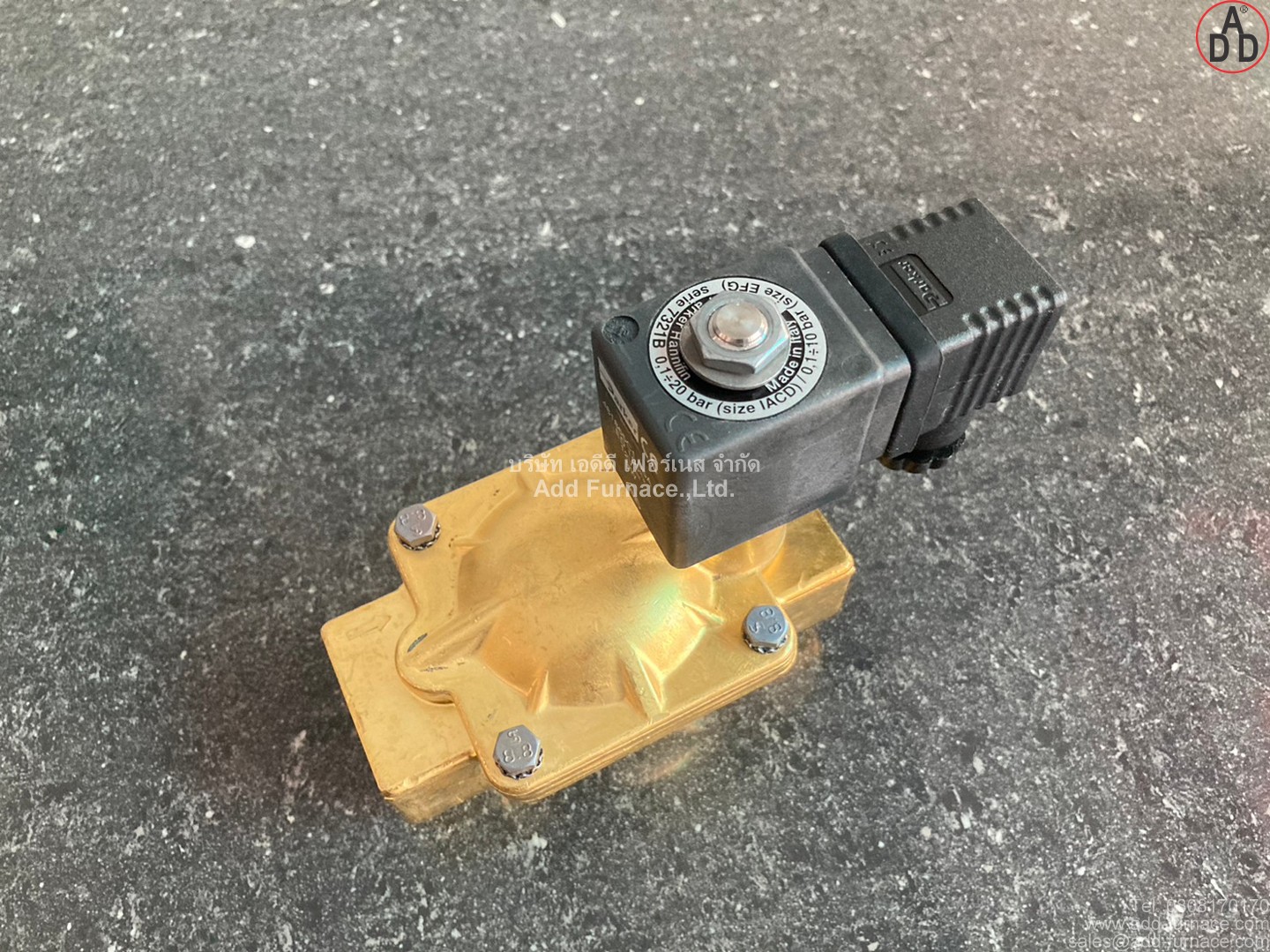 Parker Solenoid Valve 1 (DC12V) (15) 